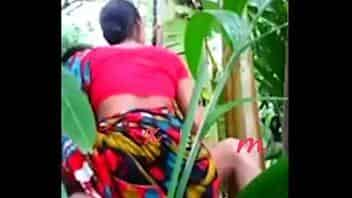 Outdoor indian pissing video