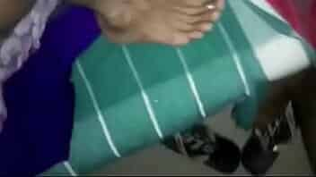 Desi guy enjoying with his bhabhi on bed MMS video