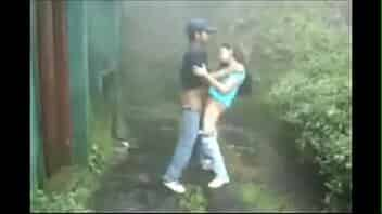 Indian Couple Fuck In The Rain video